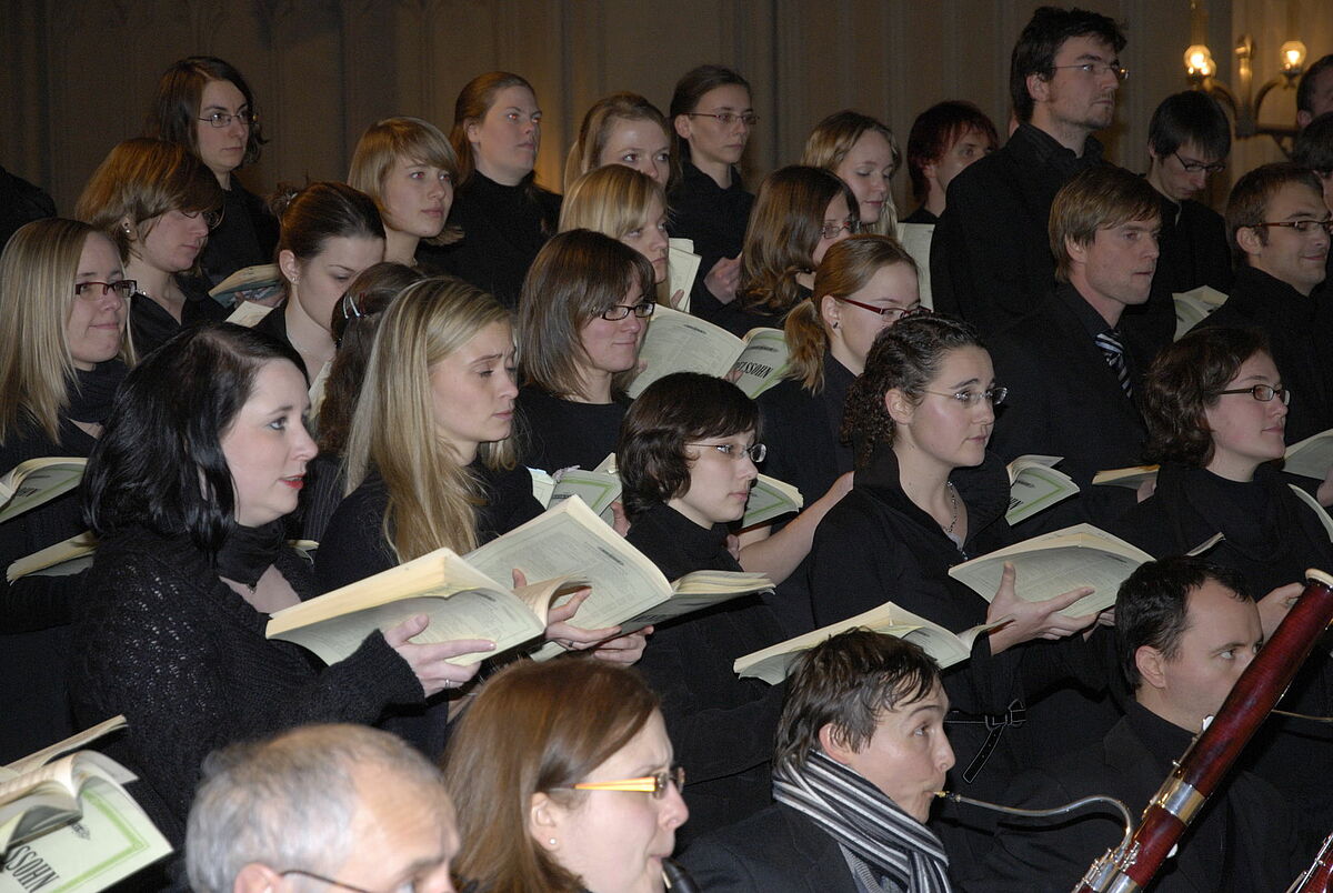 Unichor mit Orchester Unichor mit Orchester